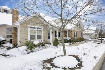 4526 Newport Loop E, Grove City, OH 43123 - Photo 2