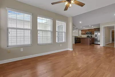 4526 Newport Loop E, Grove City, OH 43123 - Photo 12