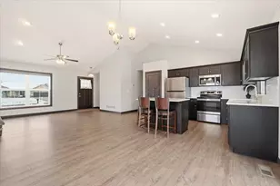 42 Fieldcrest Dr, Centerburg, OH 43011 - Photo 8