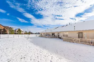 1086 Oak Bay Dr, Galloway, OH 43119 - Photo 20