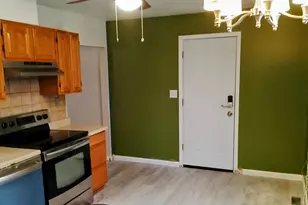 415 Florence St, Washington Court House, OH 43160 - Photo 4