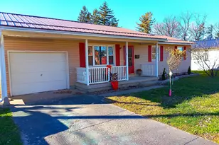 415 Florence St, Washington Court House, OH 43160 - Photo 1