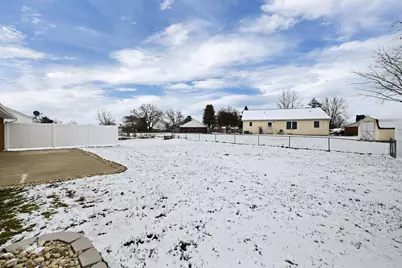 1800 Sioux Drive, Circleville, OH 43113 - Photo 26