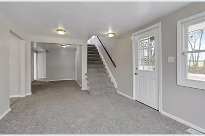 300 Loxley Drive, Columbus, OH 43207 - Photo 10