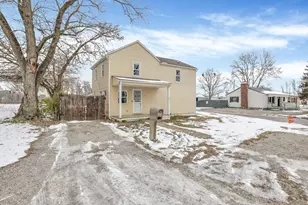 300 Loxley Dr, Columbus, OH 43207 - Photo 2