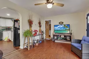 738 N Buena Vista St, Newark, OH 43055 - Photo 16