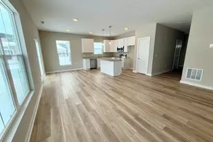 69 Wellesley Dr, Delaware, OH 43015 - Photo 4