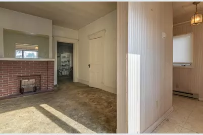 619 E Main Street, Lancaster, OH 43130 - Photo 8
