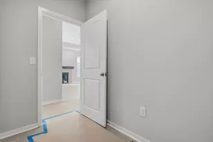 277 Olympic Loop, Commercial Point, OH 43116 - Photo 6