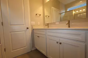 277 Olympic Loop, Commercial Point, OH 43116 - Photo 8