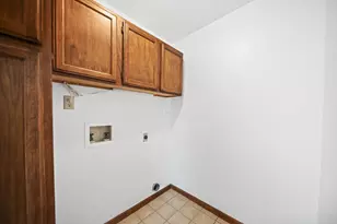 8228 Kingsley Dr, Reynoldsburg, OH 43068 - Photo 34