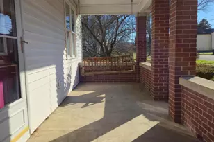 130 N State St, Frazeysburg, OH 43822 - Photo 2