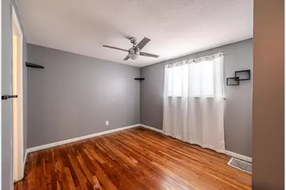 2706 Maywood Road, Columbus, OH 43232 - Photo 18