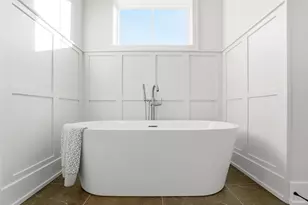 8025 Genova Dr, Galena, OH 43021 - Photo 36