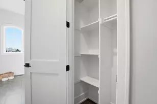 8025 Genova Dr, Galena, OH 43021 - Photo 44