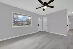 3333 Latonia Ct, Columbus, OH 43232 - Photo 8