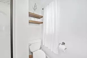 655 Brookside Dr, Columbus, OH 43209 - Photo 20