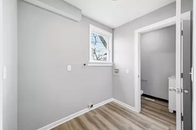 2480 Parkwood Avenue, Columbus, OH 43211 - Photo 14