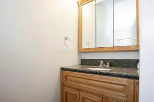 3246 Summerdale Ln, Columbus, OH 43221 - Photo 10
