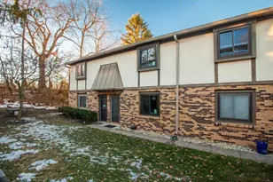 3246 Summerdale Ln, Columbus, OH 43221 - Photo 4
