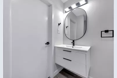 662 Bartfield Drive, Columbus, OH 43207 - Photo 18