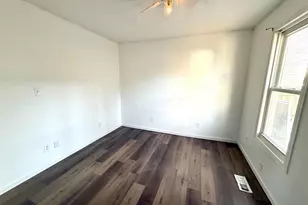 244 S Main St, London, OH 43140 - Photo 10