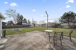 1585 Peace Pl, Columbus, OH 43209 - Photo 36