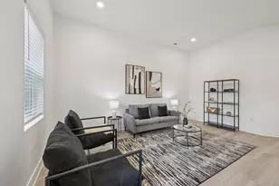 92 E Innis Ave, Columbus, OH 43207 - Photo 8