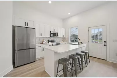 92 E Innis Avenue, Columbus, OH 43207 - Photo 18