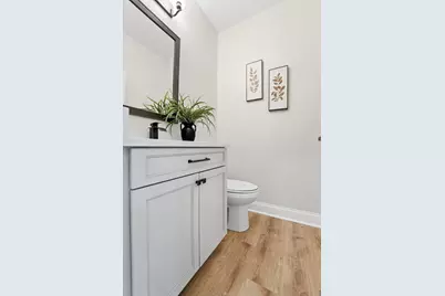 2618 Clybourne Road, Columbus, OH 43231 - Photo 10