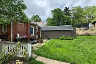 213 Coshocton Ave, Mount Vernon, OH 43050 - Photo 12