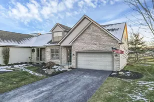 189 Pebble Creek Dr, Pataskala, OH 43062 - Photo 2
