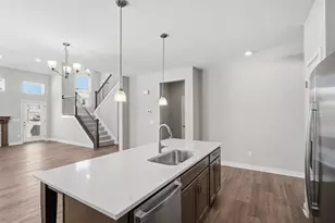 284 Olympic Loop, Commercial Point, OH 43116 - Photo 8