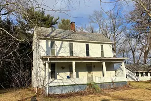 602 E Cliff St, Baltimore, OH 43105 - Photo 2