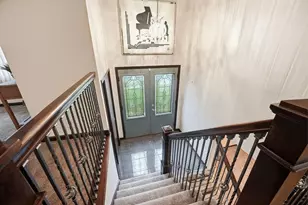 2840 Manola Dr, Columbus, OH 43209 - Photo 2