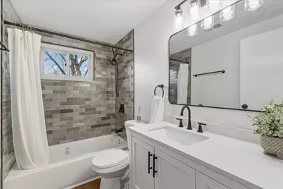 1929 Holly Ridge Road, Columbus, OH 43219 - Photo 24