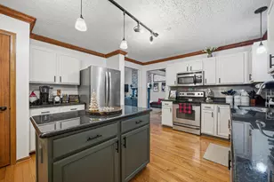 539 Scioto Meadows Blvd, Grove City, OH 43123 - Photo 18