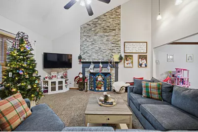 539 Scioto Meadows Boulevard, Grove City, OH 43123 - Photo 8