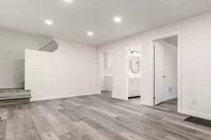 2247 Safford Ave, Columbus, OH 43223 - Photo 6