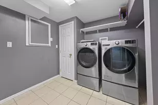 397 Abbotsbury Dr, Westerville, OH 43082 - Photo 36