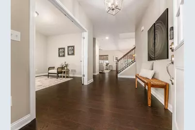 3020 Boston Ridge Drive, Columbus, OH 43219 - Photo 2