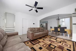 6112 Early Light Dr, Galloway, OH 43119 - Photo 4