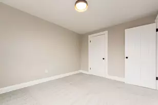 1554 E Maynard Ave, Columbus, OH 43211 - Photo 22