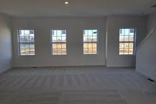 2681 Meigs Dr, Columbus, OH 43207 - Photo 8