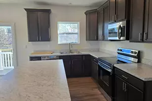 2681 Meigs Dr, Columbus, OH 43207 - Photo 12