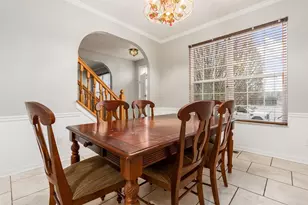 8133 Worthington Crsg Dr, Westerville, OH 43081 - Photo 8