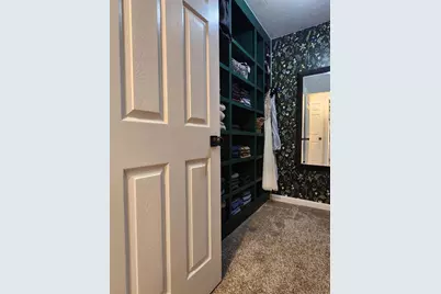 5848 Edge Of Village, Westerville, OH 43081 - Photo 24