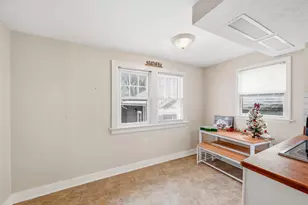 196 Forest Lawn Blvd, Marion, OH 43302 - Photo 12