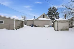 614 Garfield Ave, Bellefontaine, OH 43311 - Photo 32