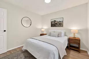 3105 Wessex Ct, Columbus, OH 43232 - Photo 18